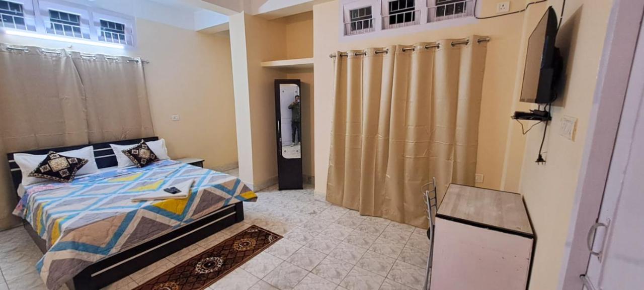 Green Vista Homestay Гувахати Экстерьер фото
