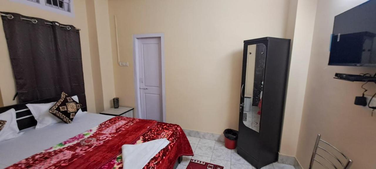 Green Vista Homestay Гувахати Экстерьер фото