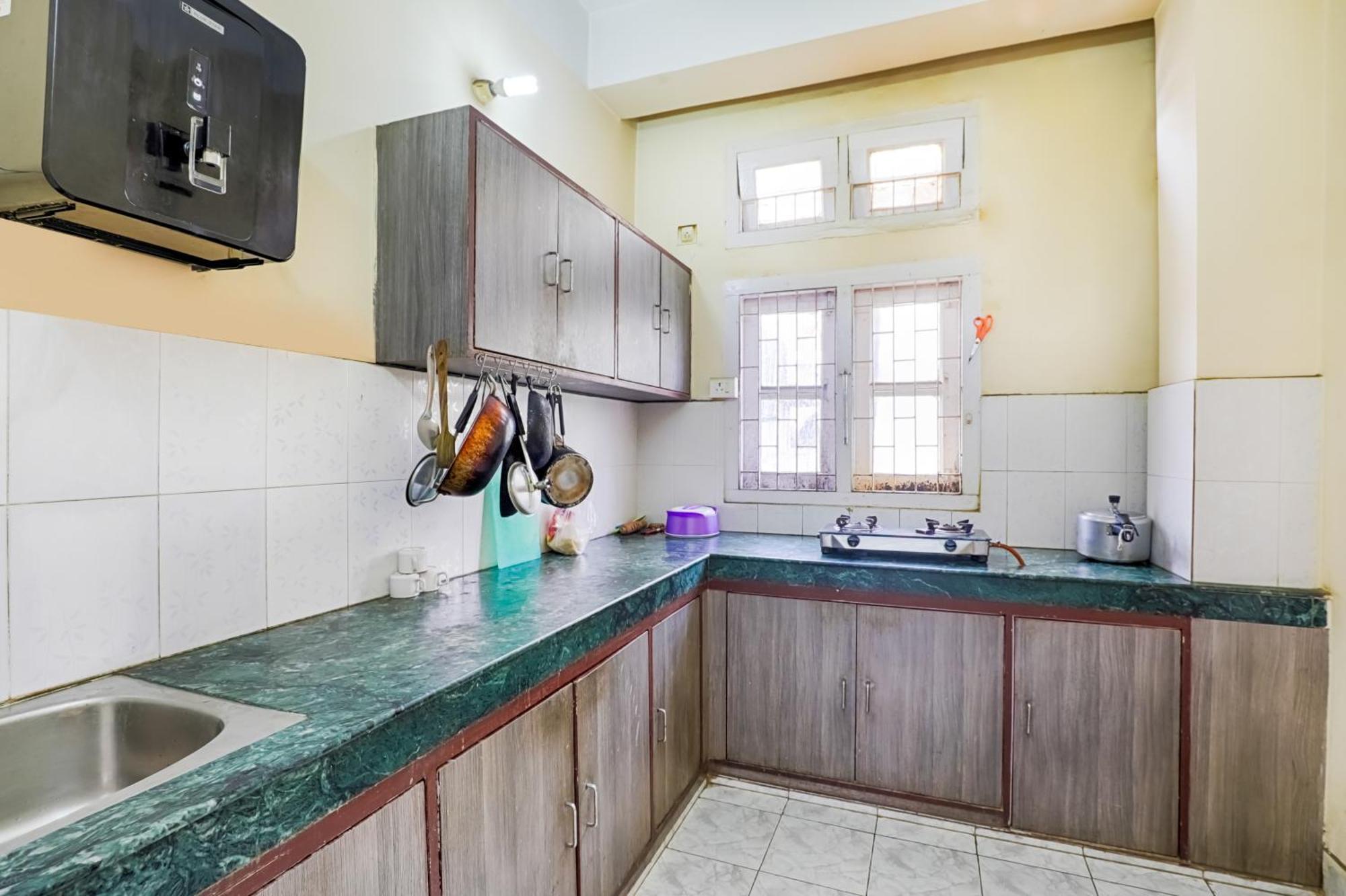 Green Vista Homestay Гувахати Экстерьер фото