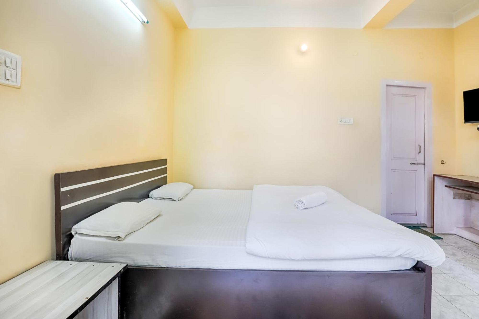 Green Vista Homestay Гувахати Экстерьер фото
